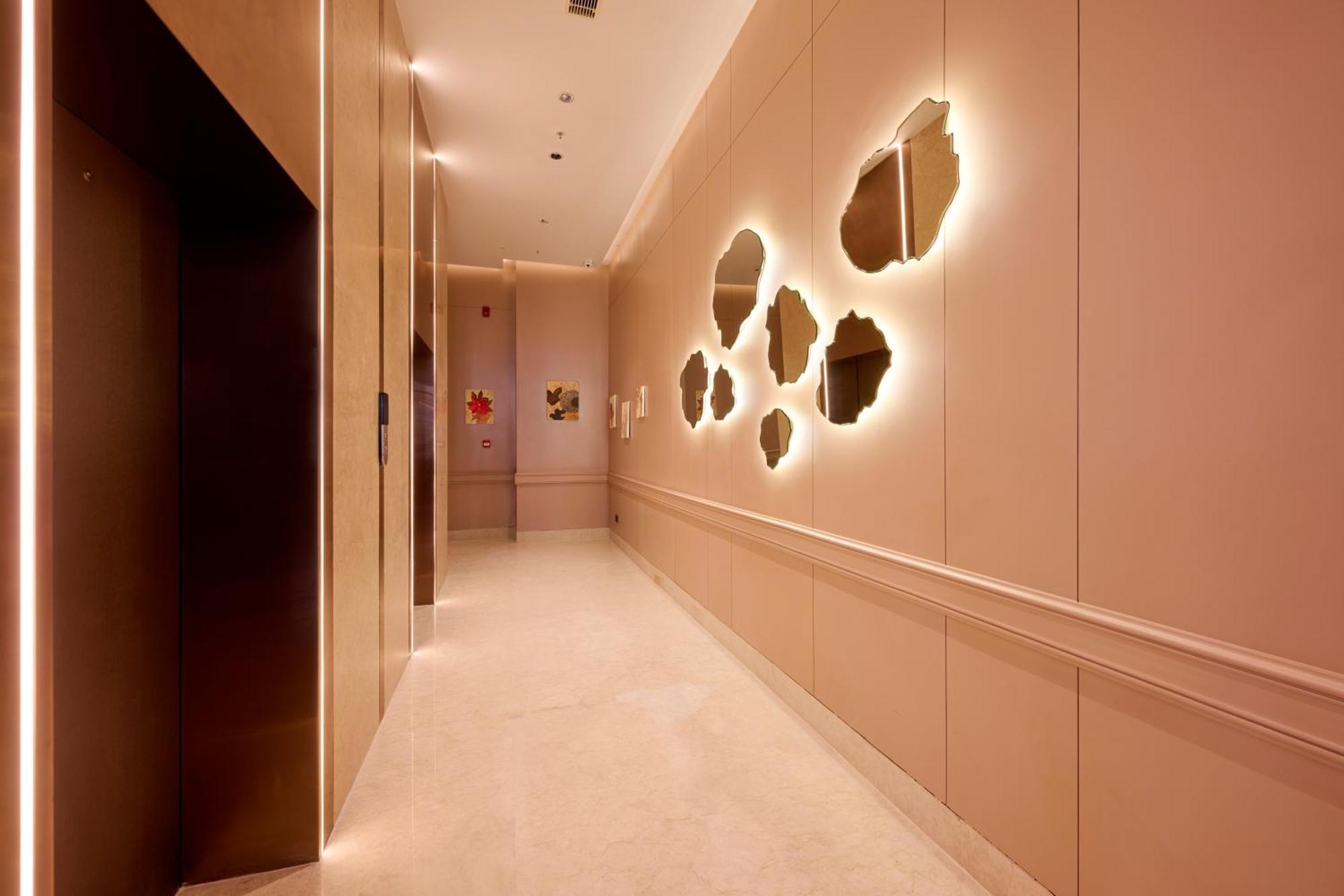 Iris Sarovar Portico Gurgaon Exterior foto